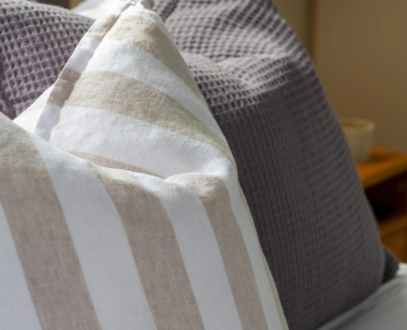Latimer Square Luxe: 1Br W/ Sofa Bed Christchurch