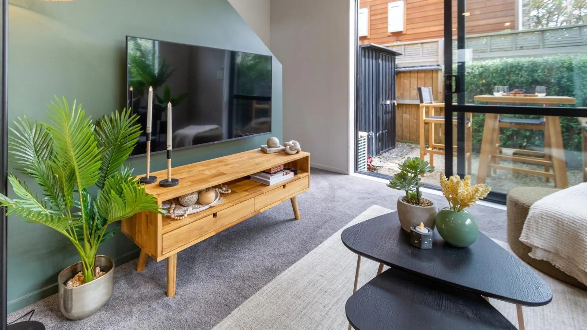 Latimer Square Luxe: 1Br W/ Sofa Bed Christchurch 0*,